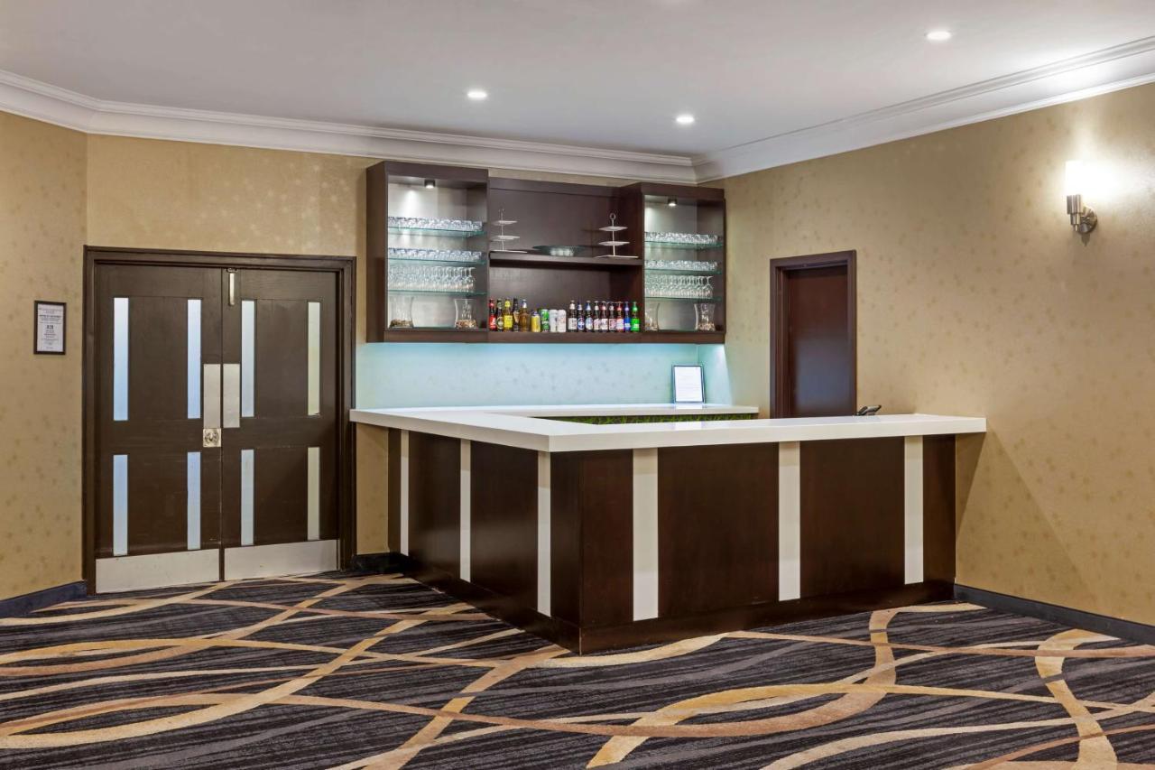 Best Western Plus Leamington Hotel & Conference Centre Εξωτερικό φωτογραφία